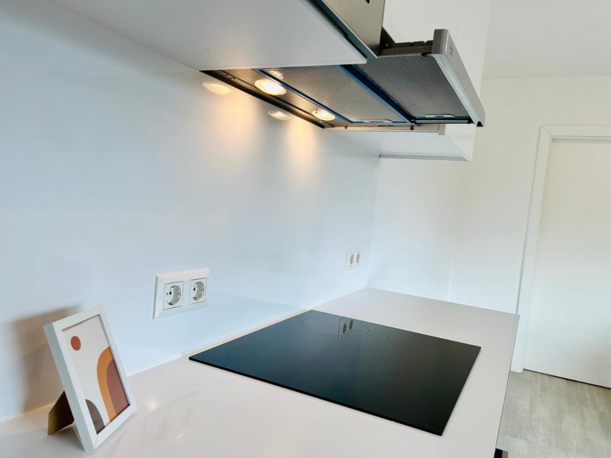 Garden - Free Parking - Modern Apartment Vienna Exterior photo